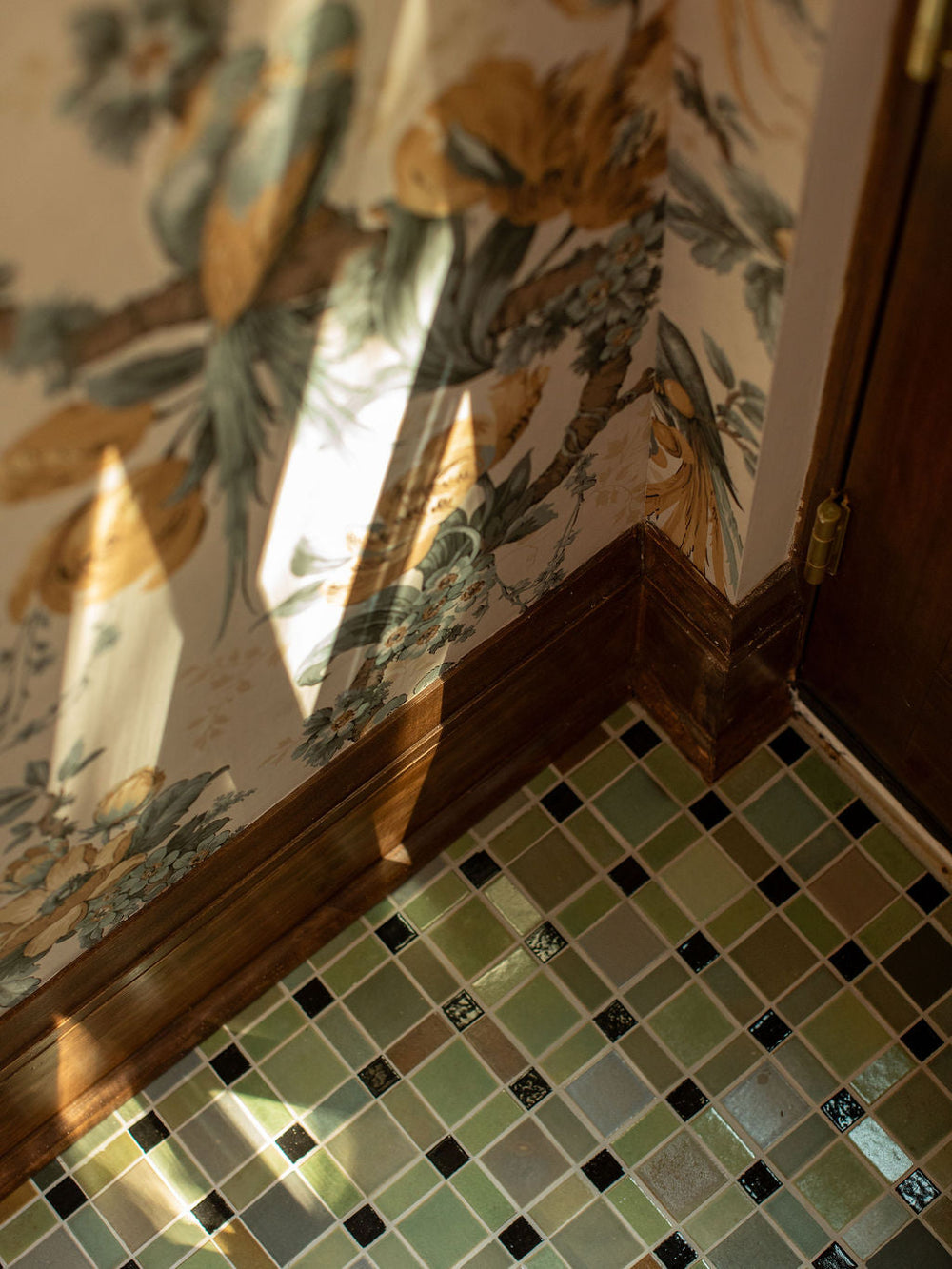 Custom Tile Entryway Floor