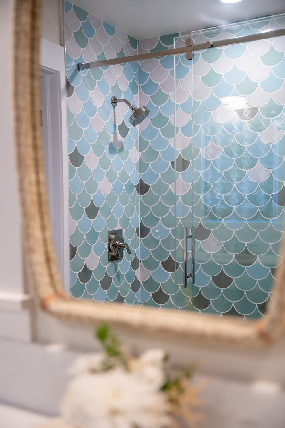 Coastal Color Gradient Fish Scale Shower