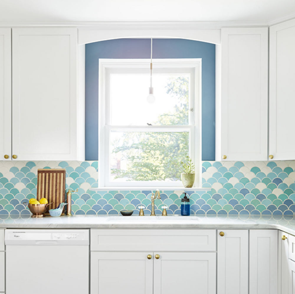 Light Blue Color Gradient Fish Scale Kitchen