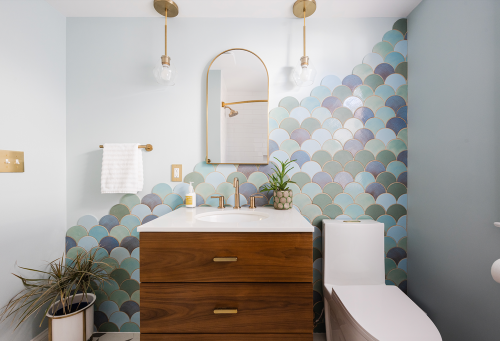 Moroccan Fish Scale Bathroom