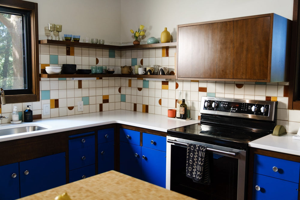Bold Kitchen Featuring Mid Mod Squares
