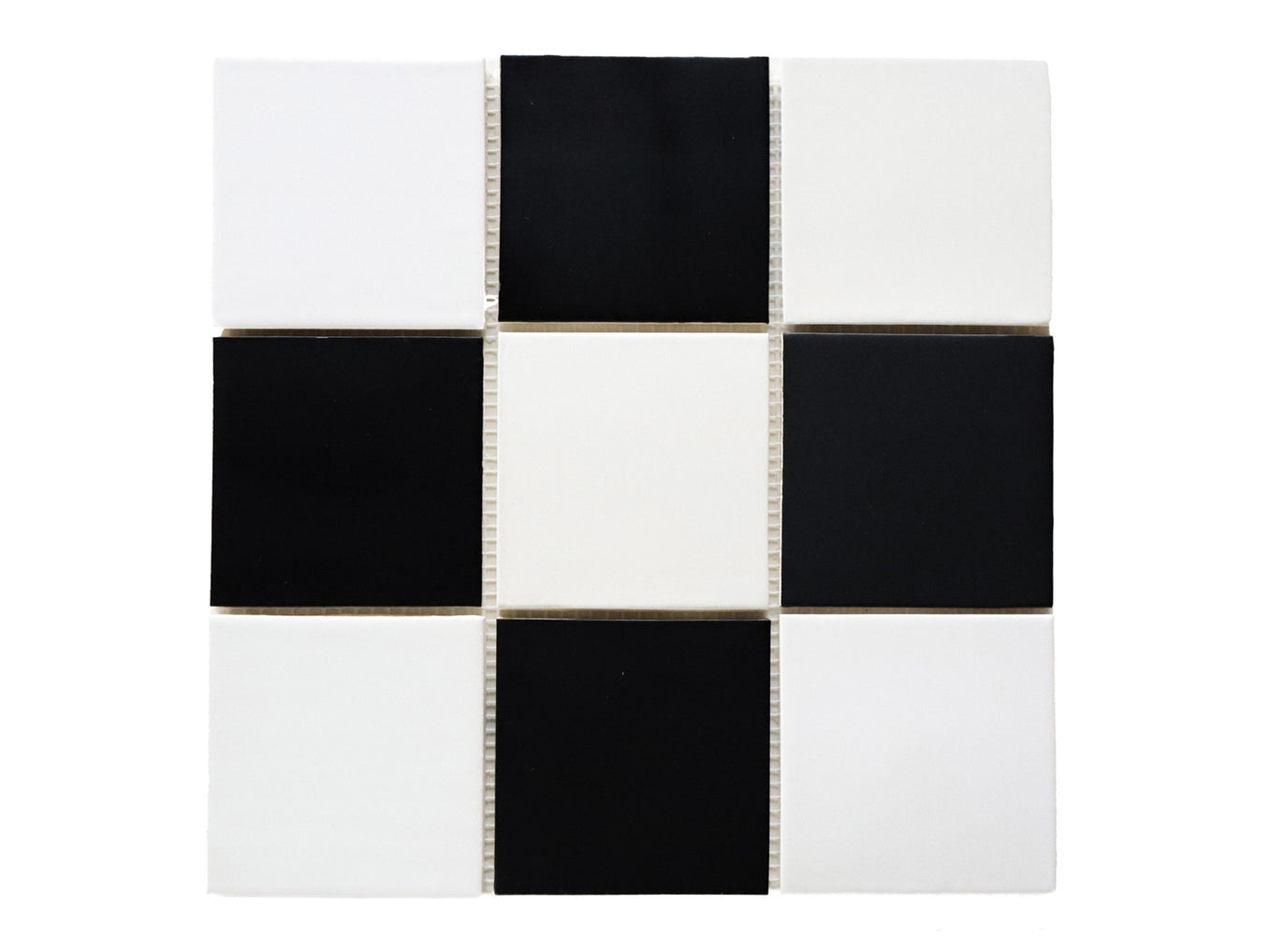 4"x4" Checkered Pattern - 301 Marshmallow & 366 Satin Black