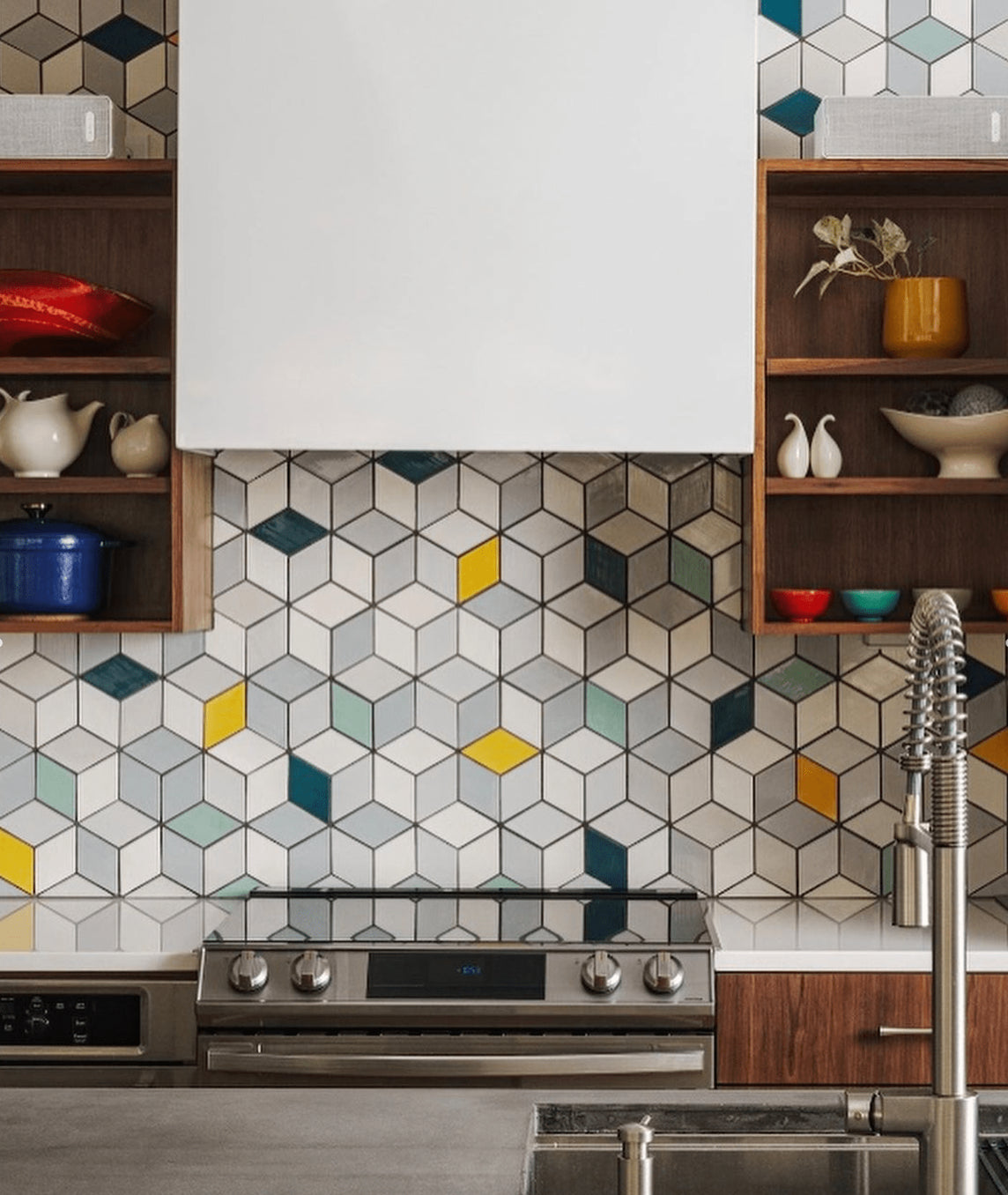 Medium Cube Diamonds - Eichler Blend