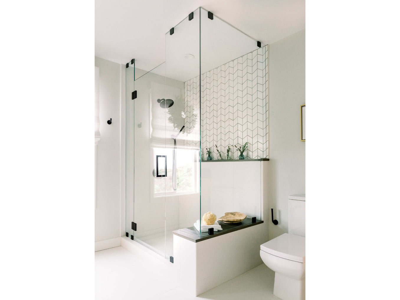 Medium Chevron Diamonds - 11 Deco White