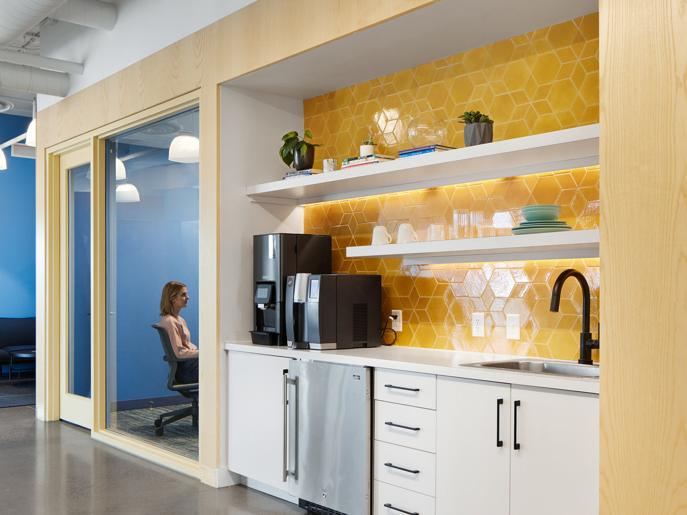 Geo-Star Pattern - 51 Marigold