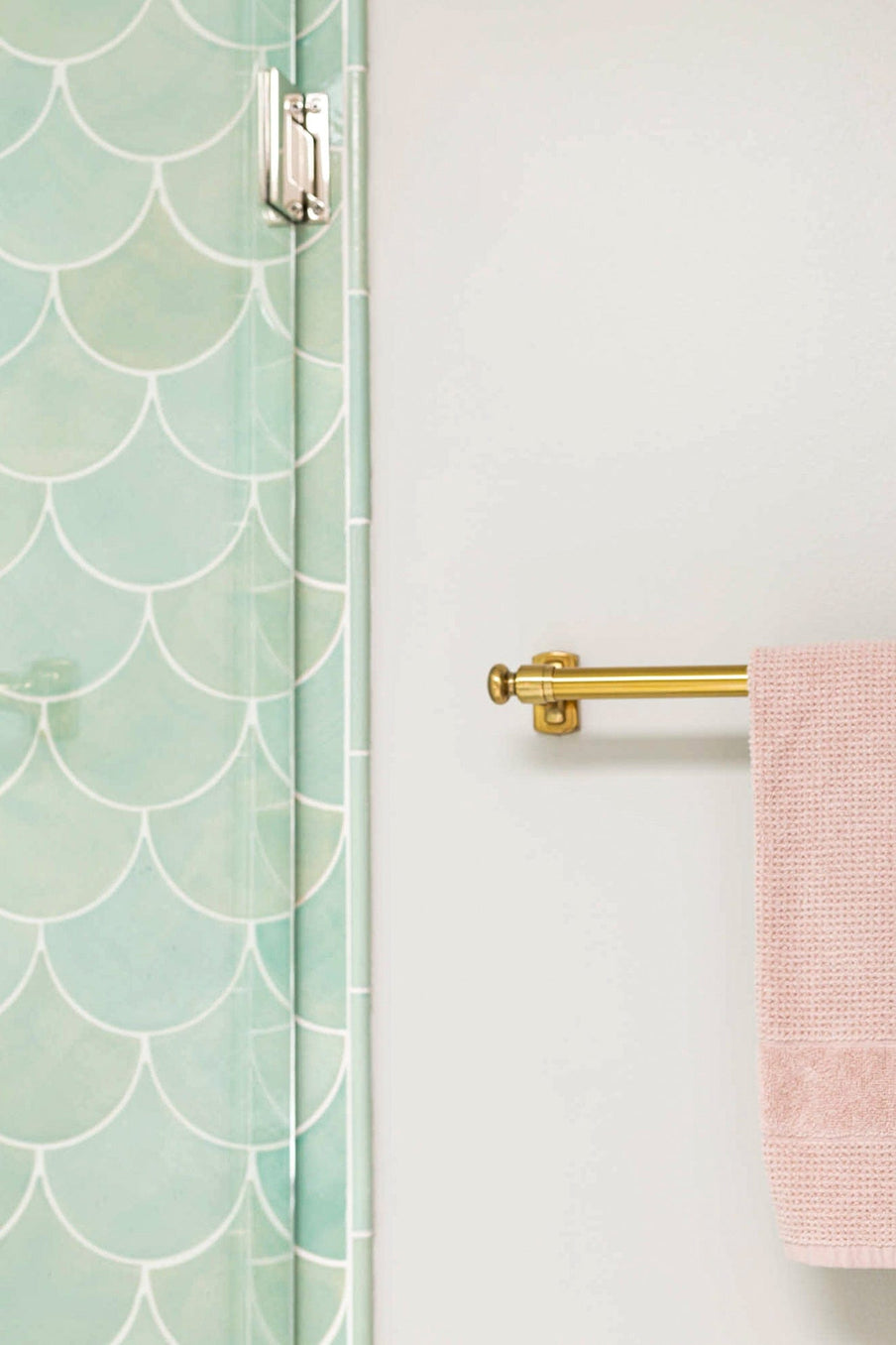 light green pencil liner tile, light green pencil liner shower tile, light green bathroom tile trim, light green shower tile trim