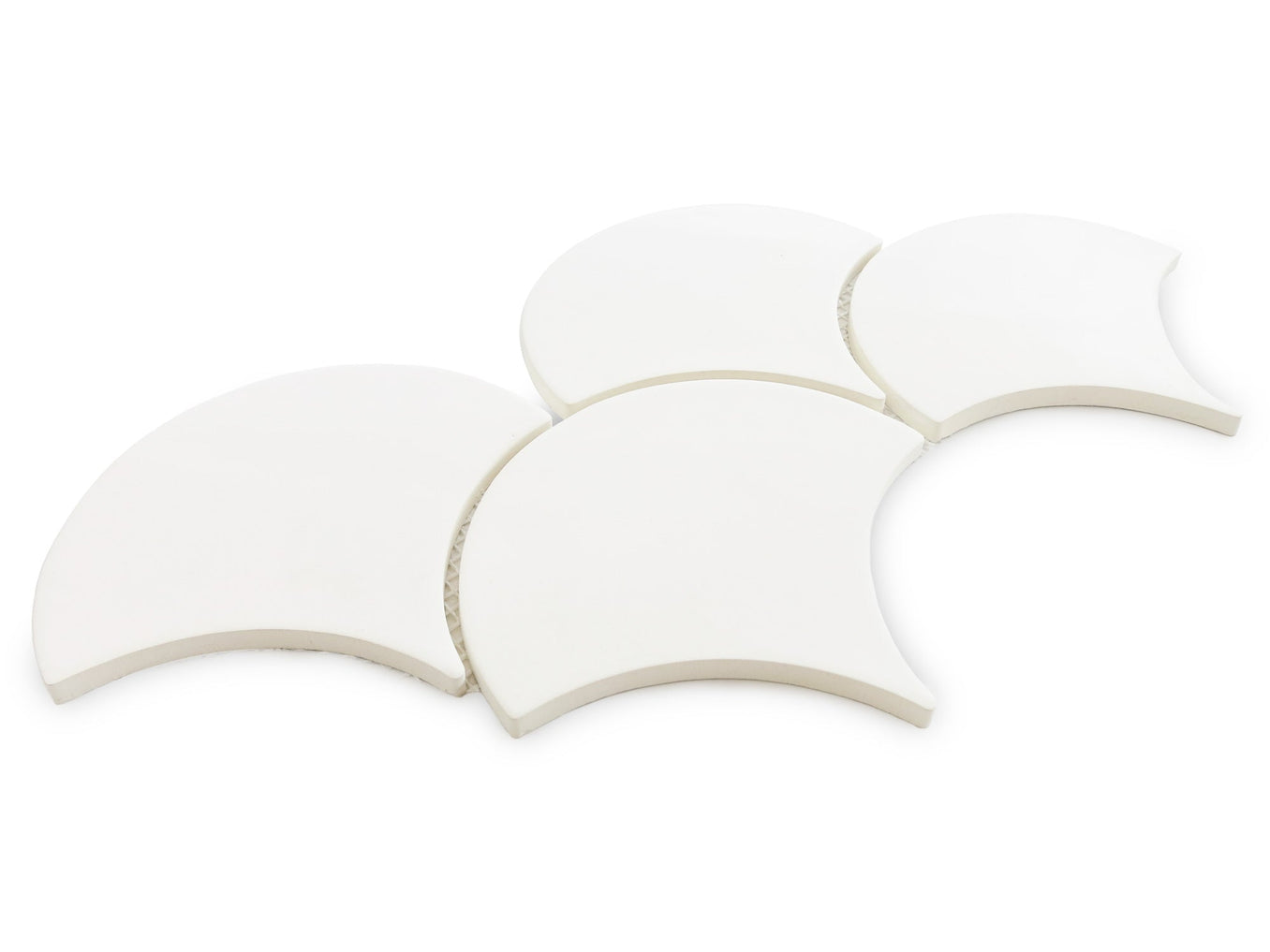 Large Moroccan Fish Scales 301 Marshmallow